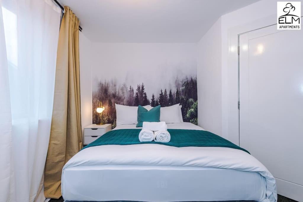Cozy 1 Bedroom Apartment, Prime Location , Free Parking Manchester Eksteriør billede