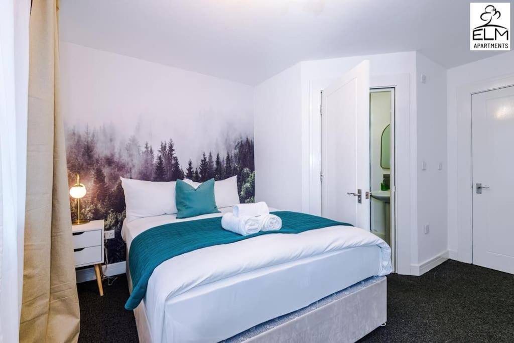 Cozy 1 Bedroom Apartment, Prime Location , Free Parking Manchester Eksteriør billede